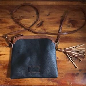 NWOT Bass Black Leather Purse